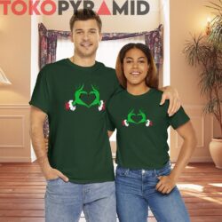 Rare Vintage Dr. Seuss Grinch Heart Hands Sweatshirt 2 Rare Vintage Dr Seuss Grinch Heart Hands Sweatshirt