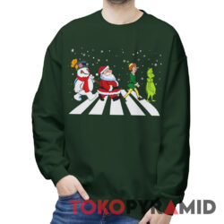 Rare Vintage Grinch Elf Santa And Snowman Road Merry Christmas Sweatshirt