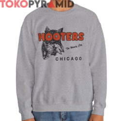 Rare Vintage Hooters Chicago Shirt