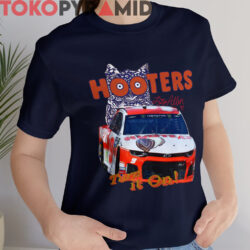 Rare Vintage Hooters Racing Turn It On Shirt