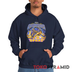 Rare Vintage Lakers 3 Peat Ring NBA Champions Tee Kobe x Shaq Hoodie