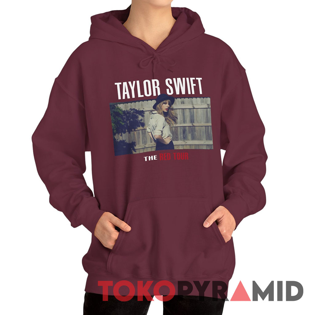 Rare Vintage Taylor Swift The Red Tour Hoodie Rare Vintage Taylor Swift The Red Tour Hoodie
