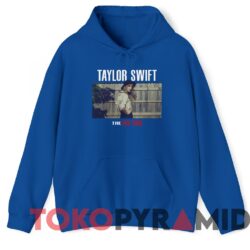Rare Vintage Taylor Swift The Red Tour Tee 2 Rare Vintage Taylor Swift The Red Tour Tee Blue Hoodie
