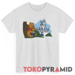 Rare Winnie The Pooh Disney Castle Shirt