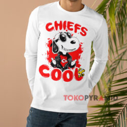 Snoopy Kansas City Chiefs Pose Cool Shirt 4 Snoopy Kansas City Chiefs Pose Cool White Long sleeved
