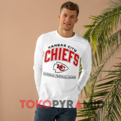 Taylor Swift Chiefs National Football League Sweatshirt 2 Taylor Swift Chiefs National Football League White Long sleeved