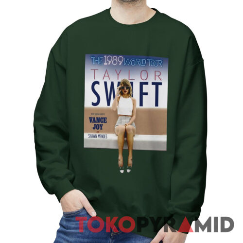 Taylor Swift The 1989 World Tour Sweatshirt Taylor Swift The 1989 World Tour Sweatshirt
