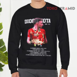Thank You For The Memories Rest In Peace Diogo Jota 1996-2025 All Titles In His Career Shirt 3 Thank You For The Memories Rest In Peace Diogo Jota 1996 2025 All Titles In His Career Sweatshirt