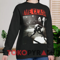 The Clash London Calling Smashing Guitar T-Shirt 2 The Clash London Calling Smashing Guitar T shirt Black Sweatshirt