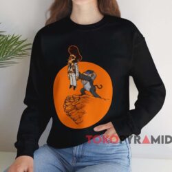 The King Elvis Presley The Lion King T-shirt 3 The King Elvis Presley The Lion King T shirt Black Sweatshirt