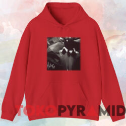 The Smashing Pumpkins Adore World Tour 1998 T-shirt 2 The Smashing Pumpkins Adore World Tour 1998 T shirt Red Hoodie