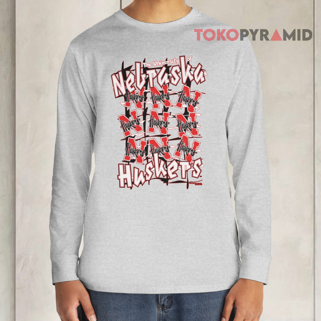 The University Of Nebraska Huskers Long sleeved The University Of Nebraska Huskers Long sleeved