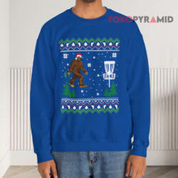 Ugly Disc Golf Christmas Bigfoot Playing Golf Blue Sweatshirt