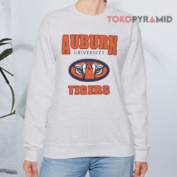 University Of Auburn Tigers Vintage Shirt 2 University Of Auburn Tigers Vintage Sweatshirt