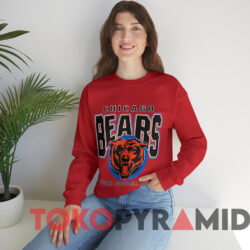 Vintage 1934 Chicago Bears NFL Football T-shirt 3 Vintage 1934 Chicago Bears Nfl Football T shirt Red Sweatshirt