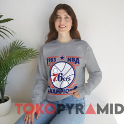 Vintage 1983 Philadelphia 76ers Nba Champions T shirt Grey Sweatshirt
