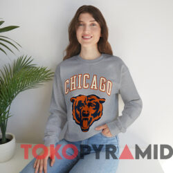 Vintage 1990 Chicago Bears NFL T-shirt 3 Vintage 1990 Chicago Bears Nfl T shirt Grey Sweatshirt