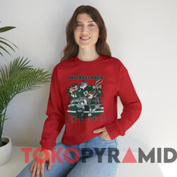 Vintage 1993 Looney Tunes Philadelphia Eagles T shirt Red Sweatshirt