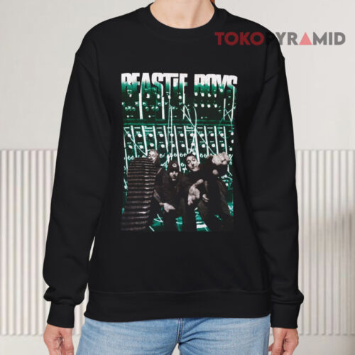 Vintage 1994 Beastie Boys Ill Communication Sweatshirt Vintage 1994 Beastie Boys Ill Communication Sweatshirt