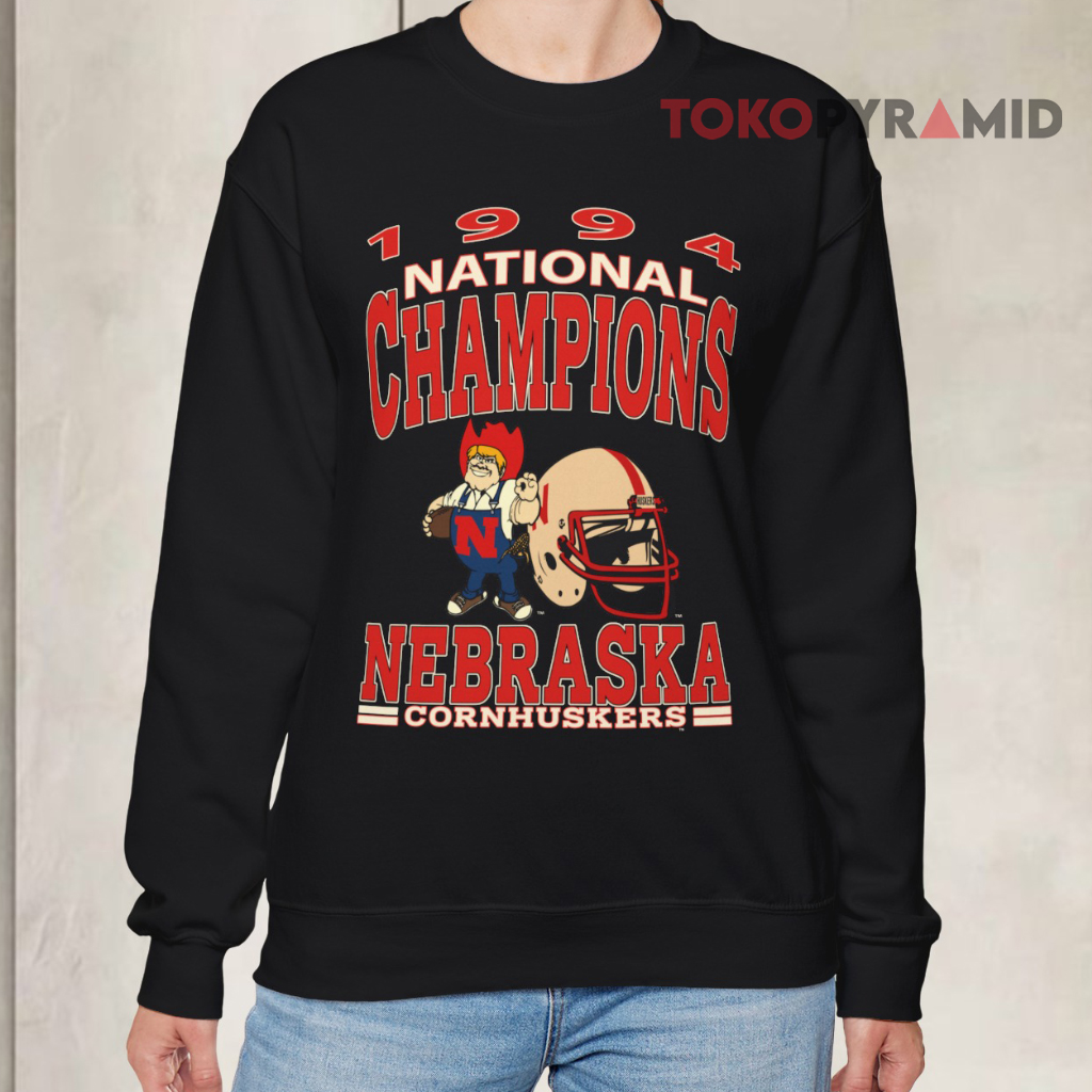 Vintage 1994 National Champions Nebraska Cornhuskers Sweatshirt Vintage 1994 National Champions Nebraska Cornhuskers Sweatshirt