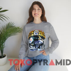Vintage 1994 Pittsburgh Steelers Helmet NFL T-Shirt 3 Vintage 1994 Pittsburgh Steelers Helmet Nfl T shirt Grey Sweatshirt