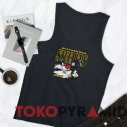 Vintage 1994 Pittsburgh Steelers Sylvester Looney Tunes T-shirt 4 Vintage 1994 Pittsburgh Steelers Sylvester Looney Tunes T shirt Black TankTop