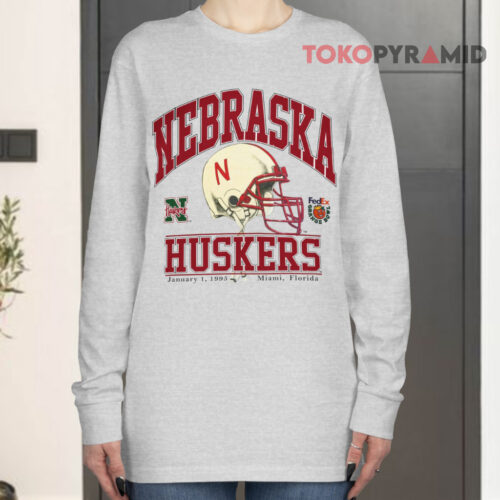 Vintage 1995 Orange Bowl Nebraska Cornhuskers Long sleeved Vintage 1995 Orange Bowl Nebraska Cornhuskers Long sleeved