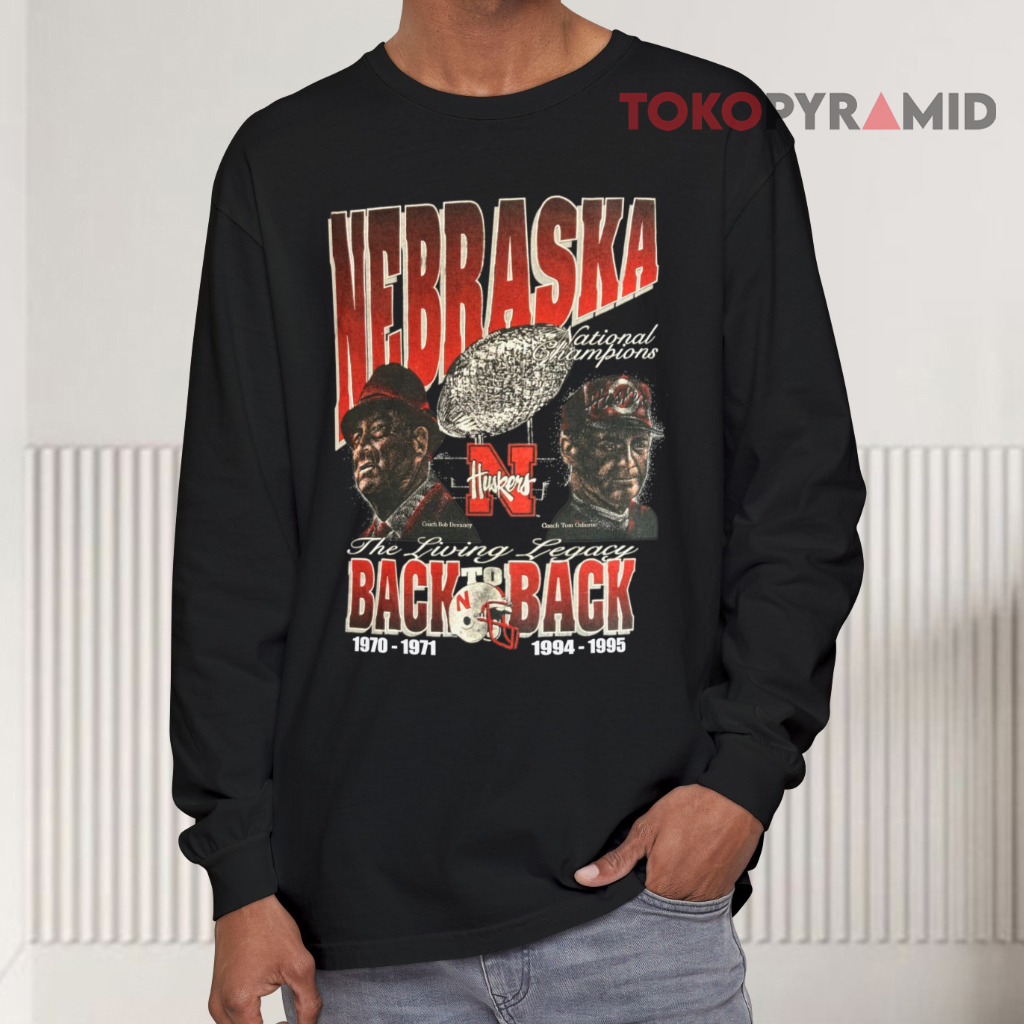 Vintage 1996 Nebraska Huskers Back To Back National Champions Long sleeved Vintage 1996 Nebraska Huskers Back To Back National Champions Long sleeved