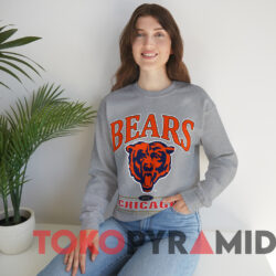 Vintage 1997 Chicago Bears NFL T-shirt 3 Vintage 1997 Chicago Bears Nfl T shirt Grey Sweatshirt