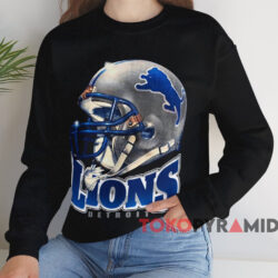 Vintage 1997 Detroit Lions Shining Helmet T-shirt 4 Vintage 1997 Detroit Lions Shining Helmet T shirt Black Sweatshirt