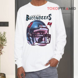 Vintage 1997 Tampa Bay Buccaneers Helmet Long sleeved