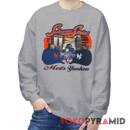 Vintage 2000 New York Mets Vs Yankees Subway Series World Series Sweatshirt
