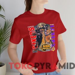 Vintage 2001 NBA Finals Iverson 76ERS VS Kobe Lakers Tee Red T shirt