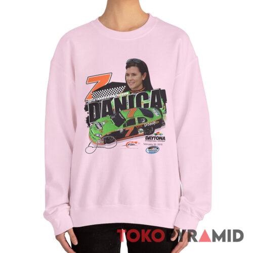Vintage 2010 Danica Patrick Nascar T shirt Inaugural Season Sweatshirt
