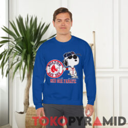 Vintage 80s Snoopy Boston Red Sox Joe Cool Baseball Fanatic Sweatshirt
