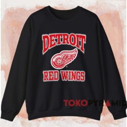 Vintage 90s Detroit Red Wings T-shirt 4 Vintage 90s Detroit Red Wings T shirt Black Sweatshirt
