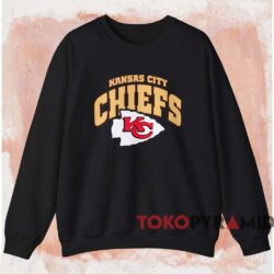 Vintage 90s Kansas City Chiefs Tee Black Sweatshirt