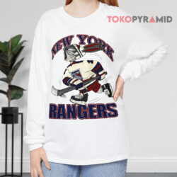 Vintage 90s New York Rangers Bugs Bunny Shirt 4 Vintage 90s New York Rangers Bugs Bunny Long sleeved