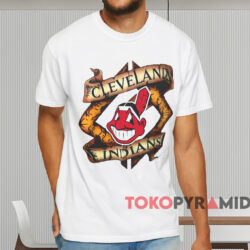 Vintage 90s Nutmeg Cleveland Indians Graphic Shirt White T shirt