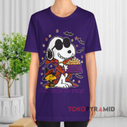 Vintage 90s Peanuts Snoopy Joe Trick Or Treat Purple T shirt