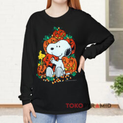 Vintage 90s Peanuts Snoopy Woodstock Halloween Long sleeved