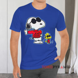 Vintage 90s Snoopy Joe Cool Woodstock Peanuts Blue T shirt