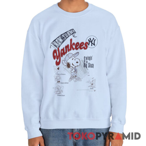 Vintage 90s Snoopy Peanuts Yankees Sweatshirt