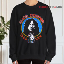 Vintage Alice Cooper Concert 1979 Tour Rock Shirt 3 Vintage Alice Cooper Concert 1979 Tour Rock Sweatshirt