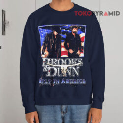 Vintage Brooks & Dunn Only In American Shirt 3 Vintage Brooks & Dunn Only In American Sweatshirt
