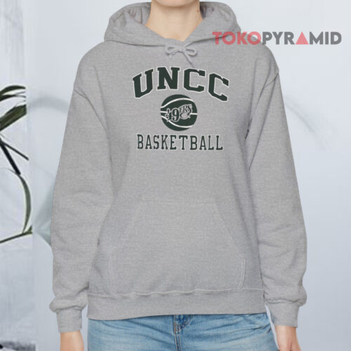 Vintage Charlotte 49ers Basketball Hoodie Vintage Charlotte 49ers Basketball Hoodie