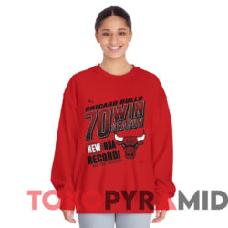 Vintage Chicago Bulls 70 Win Season NBA T-shirt 2 Vintage Chicago Bulls 70 Win Season Nba T shirt Red Sweatshirt