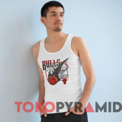Vintage Chicago Bulls Big Logo Basketball NBA T-shirt 4 Vintage Chicago Bulls Big Logo Basketball Nba T shirt White TankTop