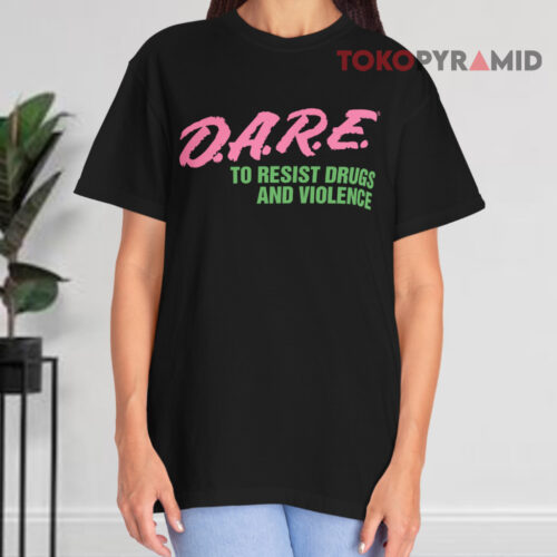 Vintage D a r e To Resist Drugs And Violence Black T shirt