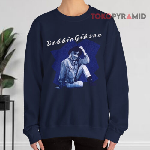 Vintage Debbie Gibson 1998 Sweatshirt Vintage Debbie Gibson 1998 Sweatshirt